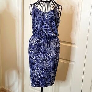 Veronica M size XS Excellent New Condition